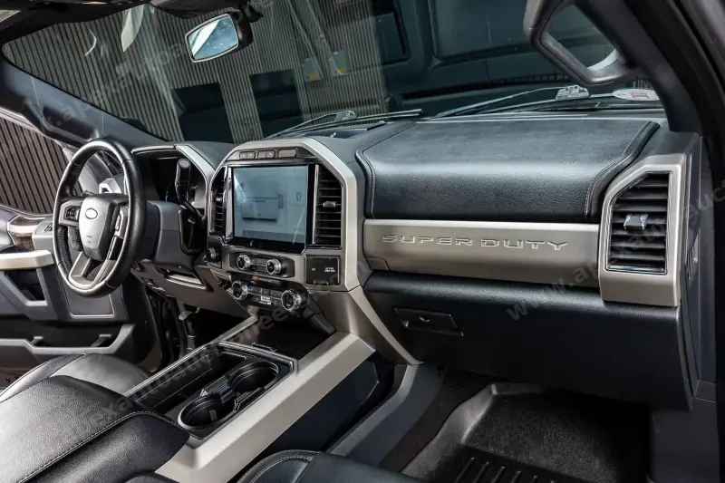 2022 Ford F250 Lariat photo 25