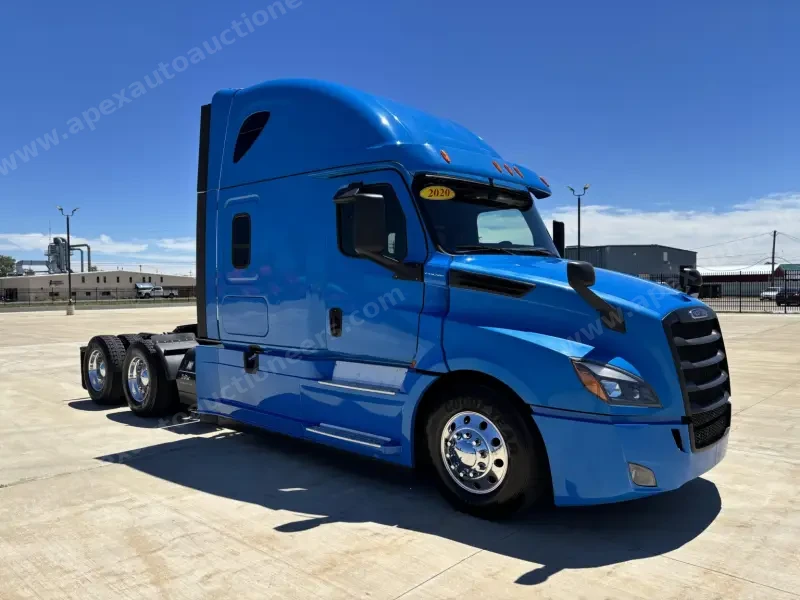 2020 Freightliner Cascadia 126 photo 21