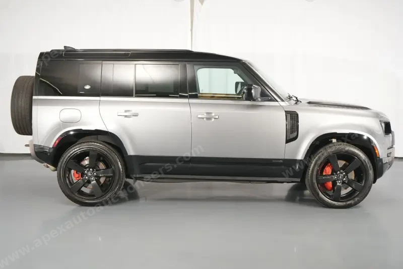 2021 Land Rover Defender 110 X Sport photo 68