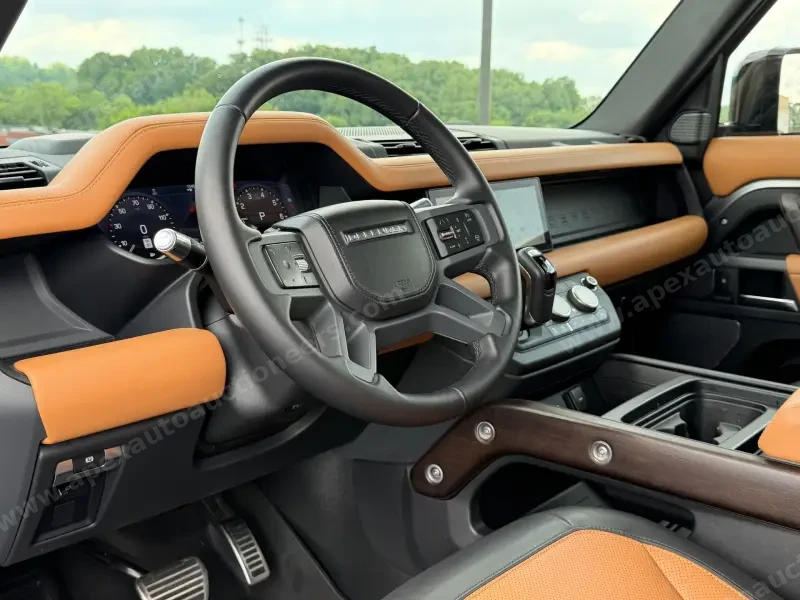 2021 Land Rover Defender 110 X Sport photo 37
