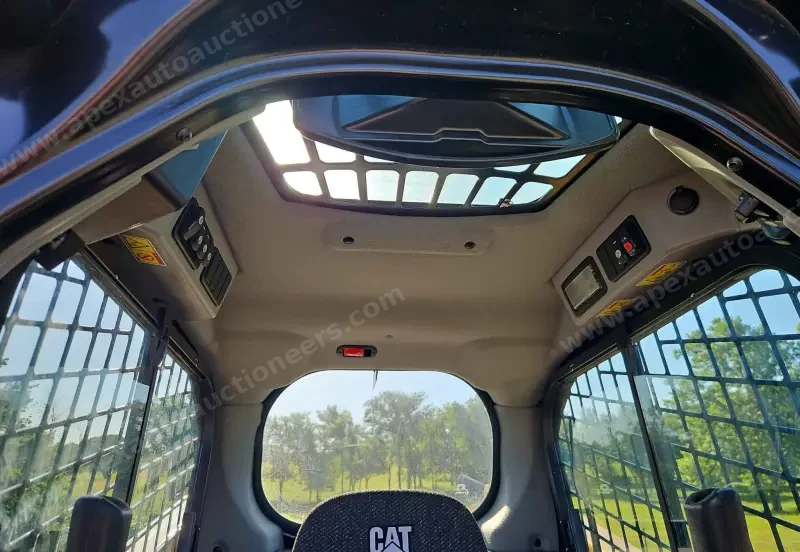 2019 Caterpillar 239D photo 26