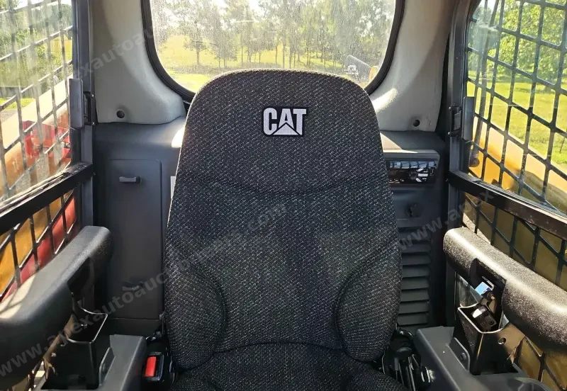 2019 Caterpillar 239D photo 29