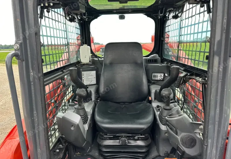 2021 Kubota SVL97-2 photo 54