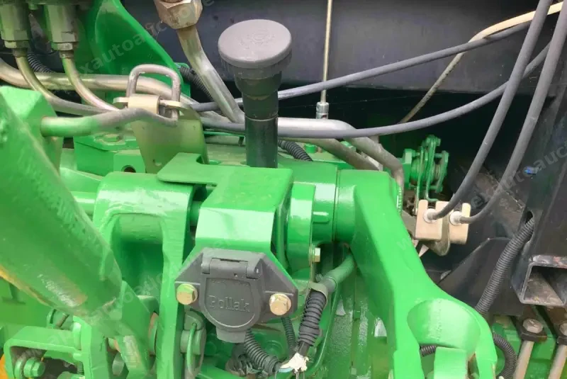 2013 John Deere 5100E MFWD photo 65