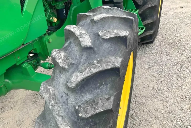 2013 John Deere 5100E MFWD photo 43