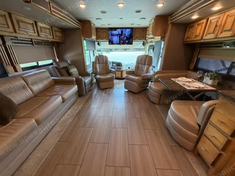 2018 Tiffin Allegro Red 33AA photo 36