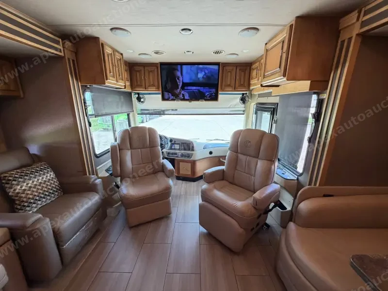 2018 Tiffin Allegro Red 33AA photo 32
