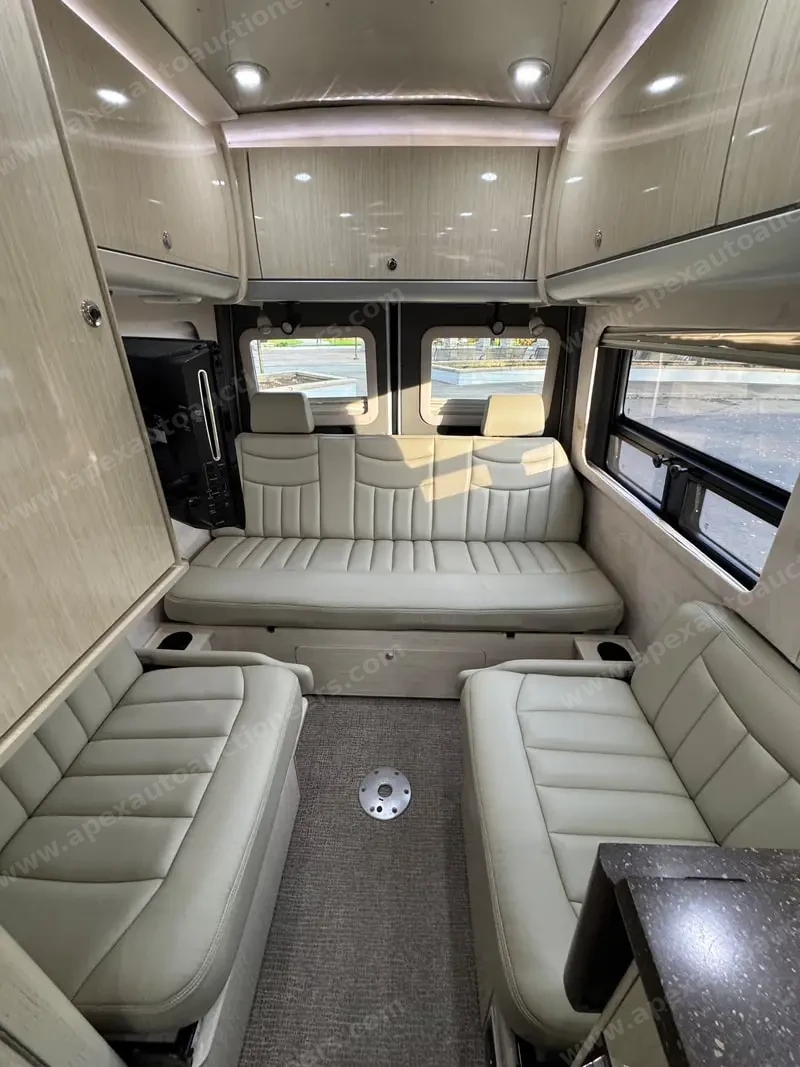 2011 Airstream Interstate 3500 Lounge photo 14