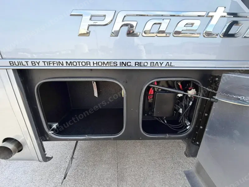 2020 Tiffin Phaeton 37BH photo 67