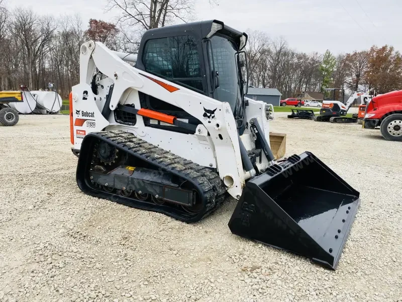 2018 Bobcat T650 photo 12