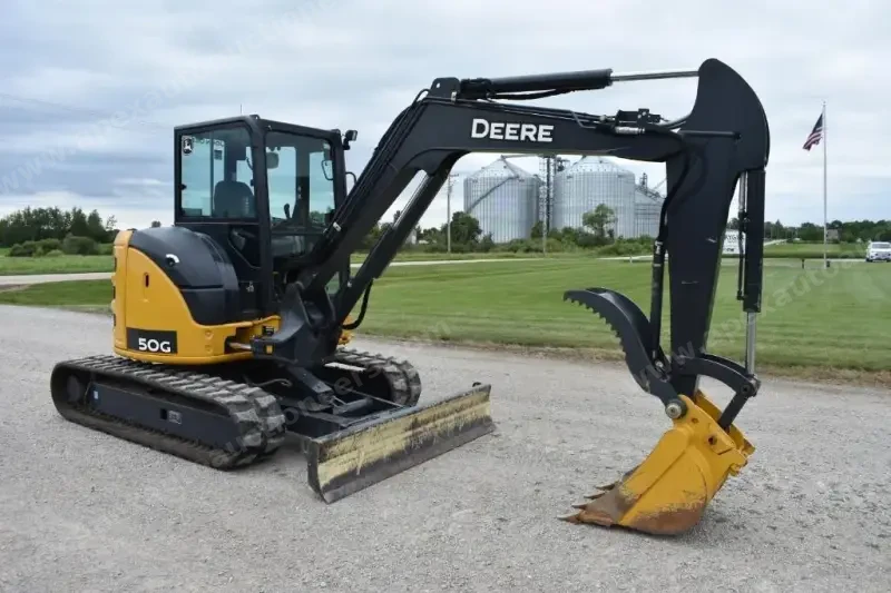 2013 John Deere 50G photo 5