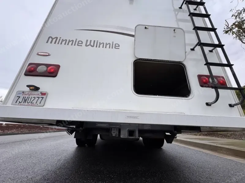 2015 Winnebago Minnie Winnie 22R photo 52