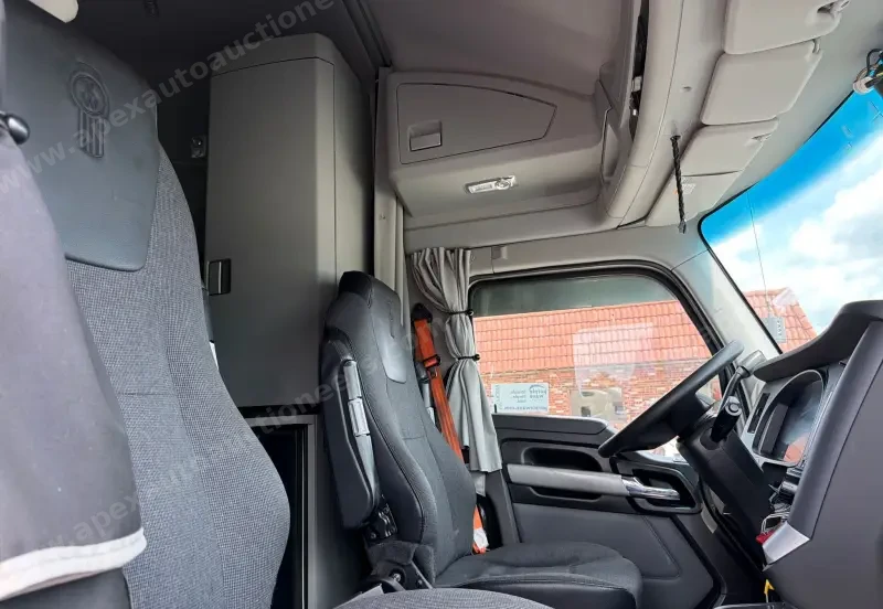2022 Kenworth T680 photo 73