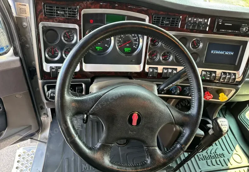 2022 Kenworth W900 photo 32