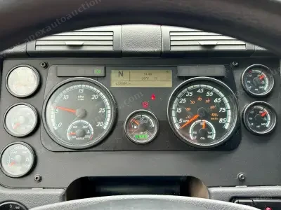 Photo 25