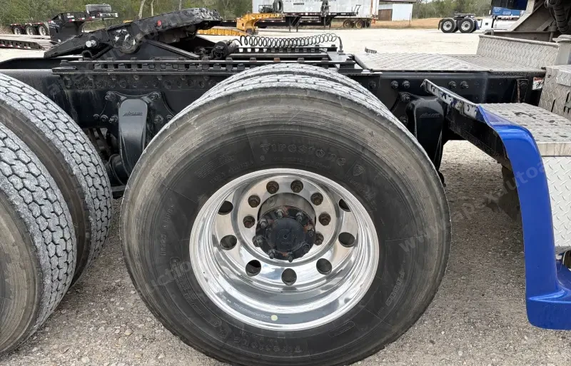 2020 Freightliner Coronado glider kit photo 69