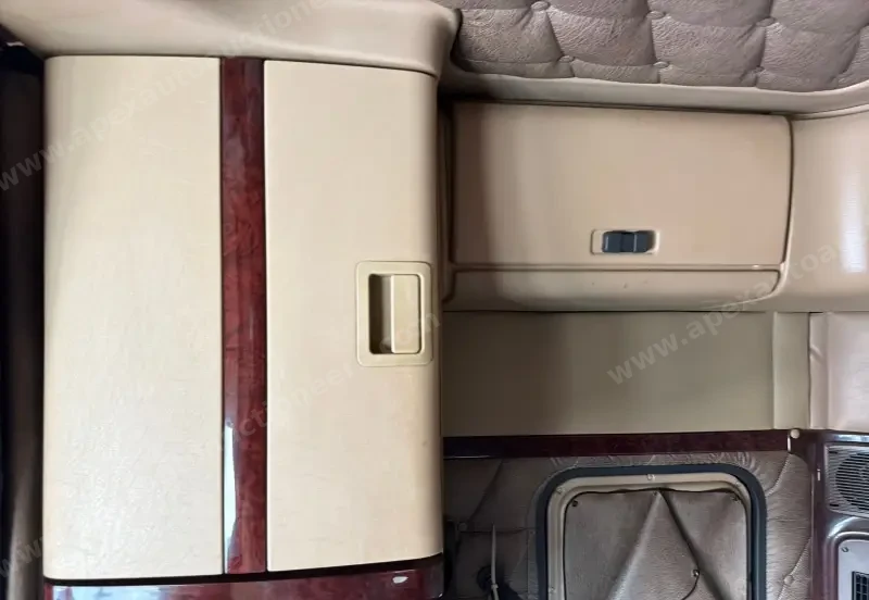 2020 Freightliner Coronado glider kit photo 55