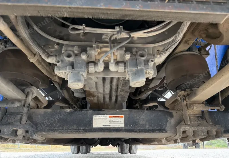 2020 Freightliner Coronado glider kit photo 32