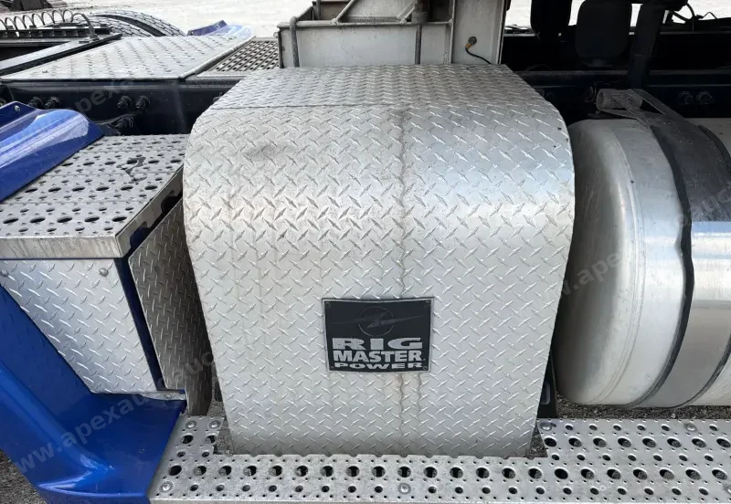 2020 Freightliner Coronado glider kit photo 17