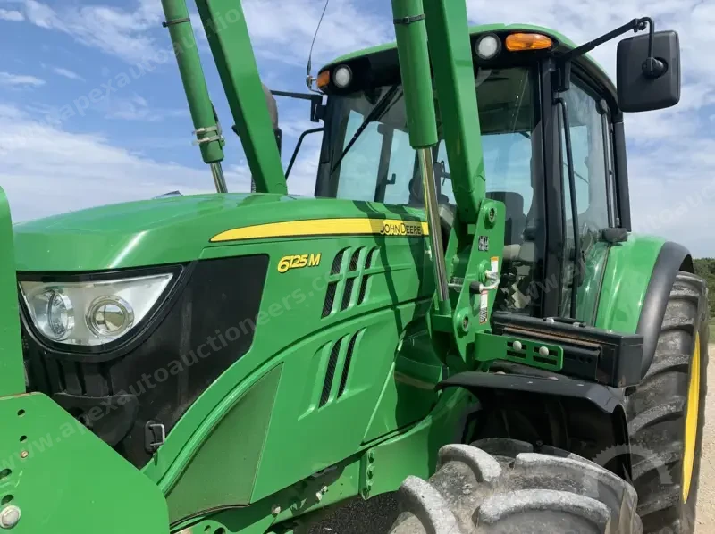 2015 JOHN DEERE 6125M photo 26