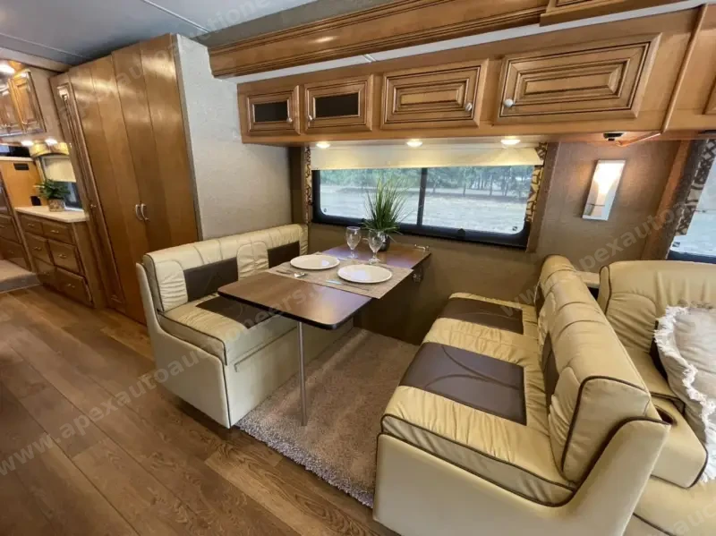 2016 Thor Motor Coach Palazzo 36.2 photo 48