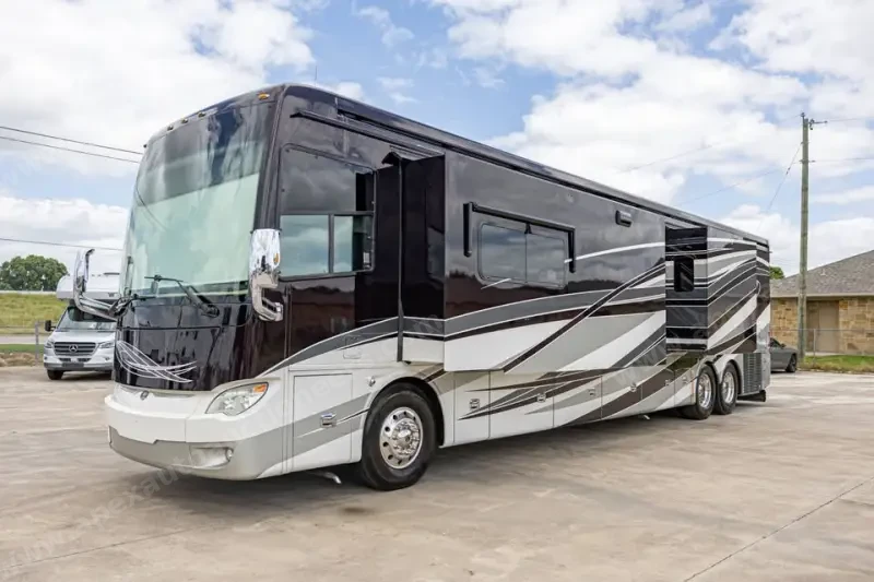 2017 Tiffin Allegro Bus 45 OPP photo 1