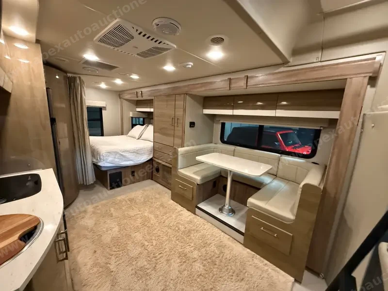 2019 Entegra Qwest 24L photo 63