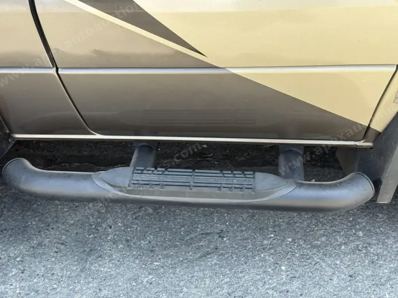 2019 Entegra Qwest 24L photo 33