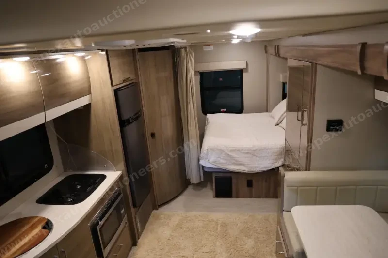 2019 Entegra Qwest 24L photo 72