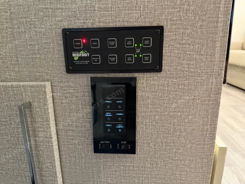 2020 Tiffin Wayfarer 25 RW photo 104
