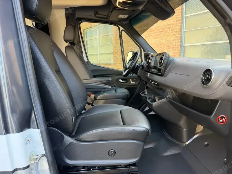 2020 Tiffin Wayfarer 25 RW photo 60