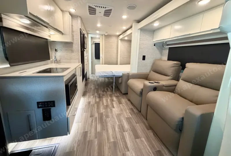 2020 Tiffin Wayfarer 25 RW photo 101