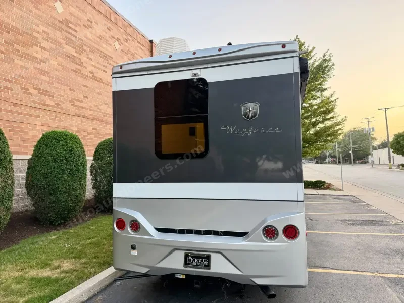 2020 Tiffin Wayfarer 25 RW photo 17