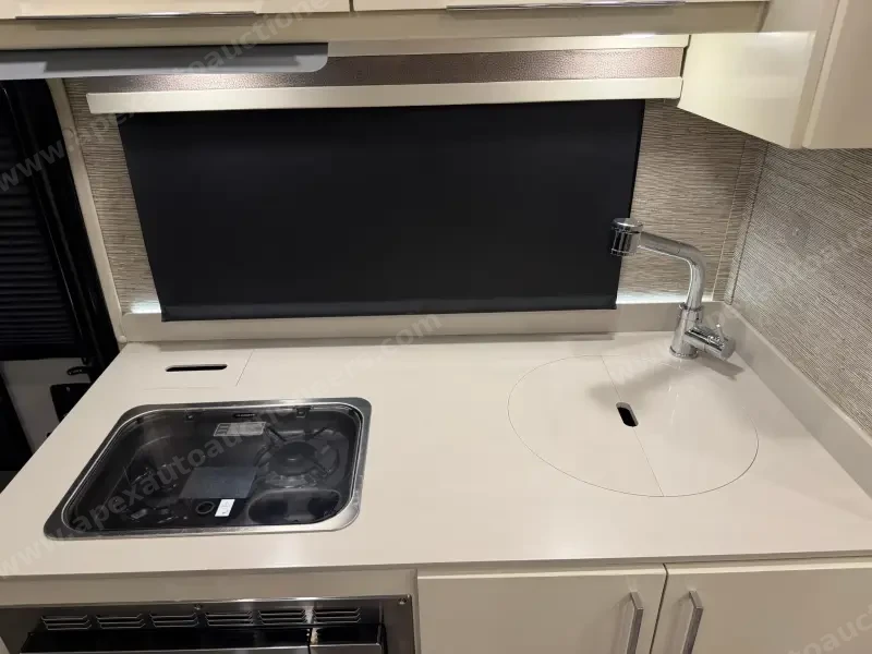 2020 Tiffin Wayfarer 25 RW photo 110