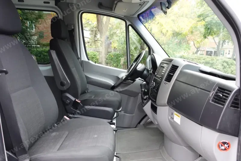 2015 Freightliner Sprinter 2500 4x4 photo 63