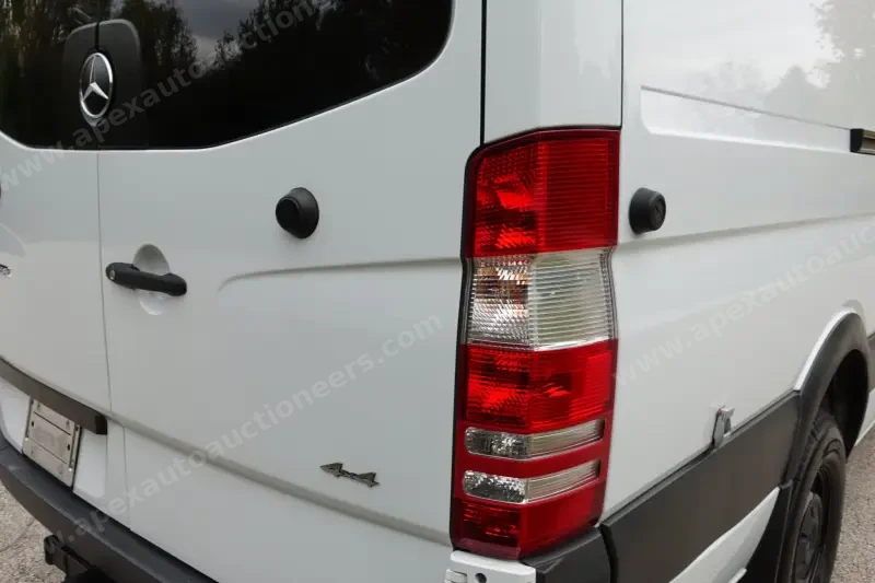2015 Freightliner Sprinter 2500 4x4 photo 25