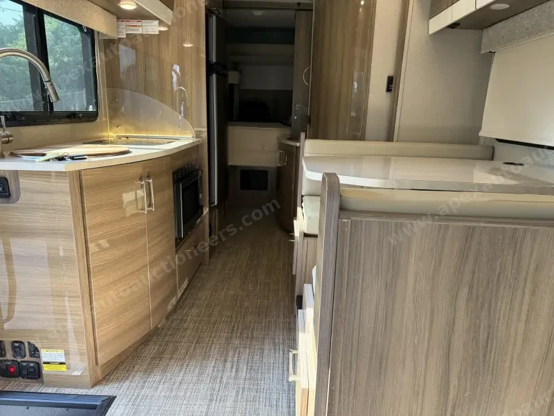 2019 Entegra Qwest 24K photo 46