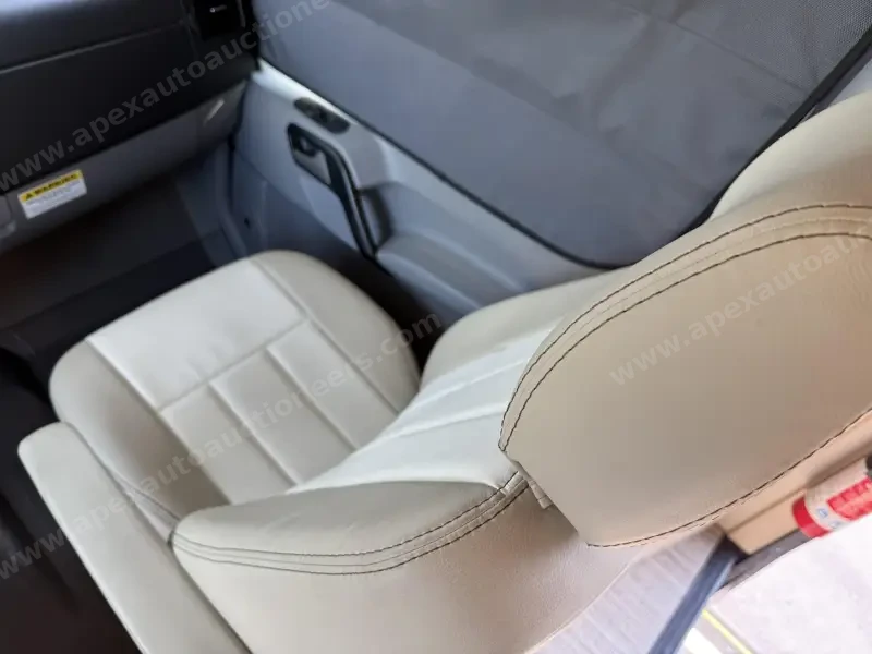2019 Entegra Qwest 24K photo 36