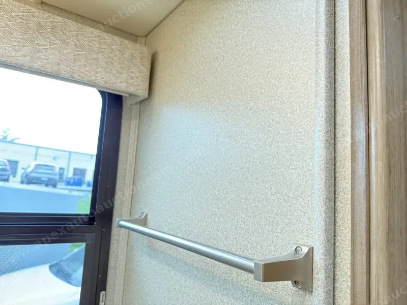 2019 Entegra Qwest 24K photo 71