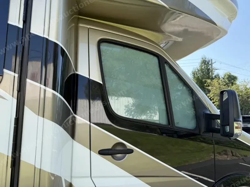 2019 Entegra Qwest 24K photo 24