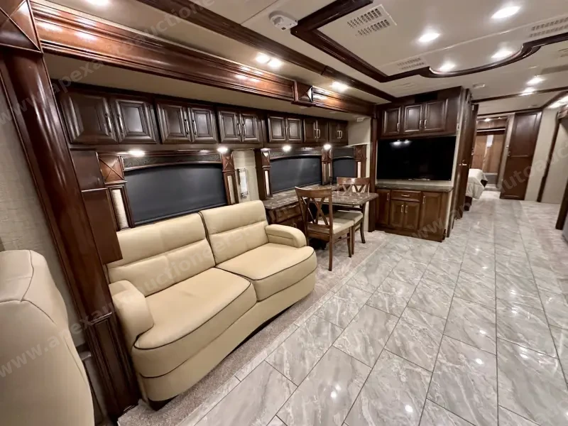 2015 American Revolution LE 42T Motorcoach photo 128