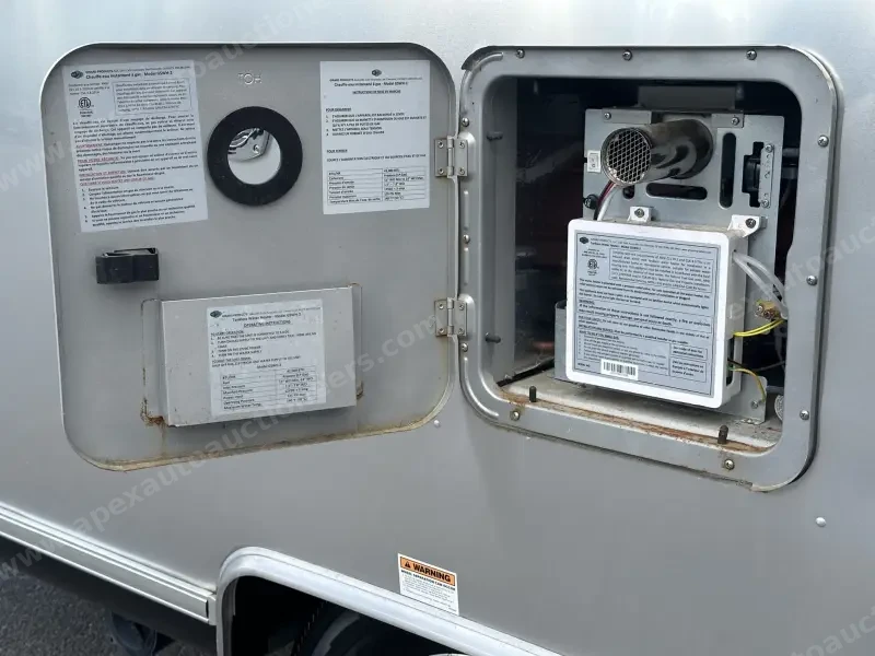 2021 Airstream Bambi 16′ Travel Trailer photo 105