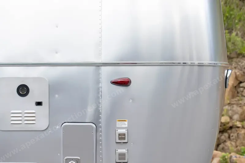 2021 Airstream Bambi 16′ Travel Trailer photo 46