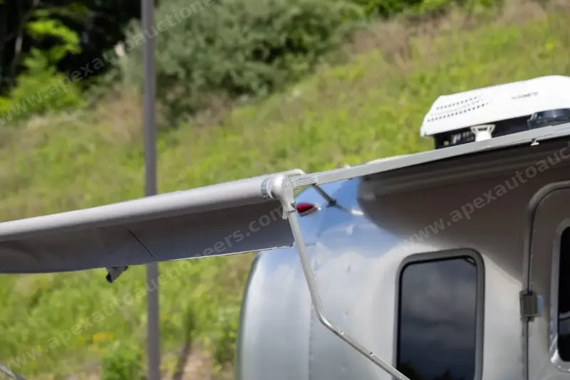 2021 Airstream Bambi 16′ Travel Trailer photo 29