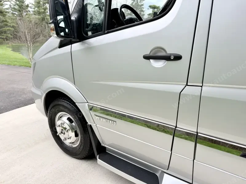 2019 Mercedes-Benz Sprinter 3500 Winnebago Era BM170X photo 31