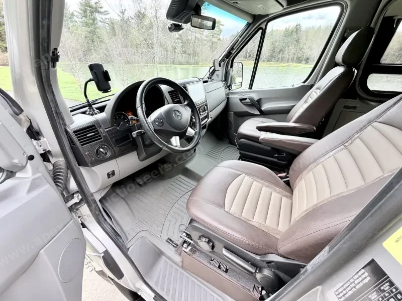 2019 Mercedes-Benz Sprinter 3500 Winnebago Era BM170X photo 74