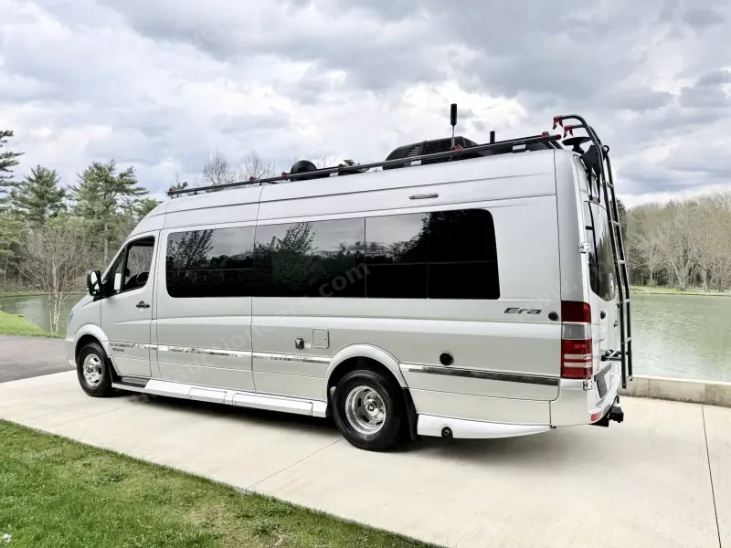 2019 Mercedes-Benz Sprinter 3500 Winnebago Era BM170X photo 17