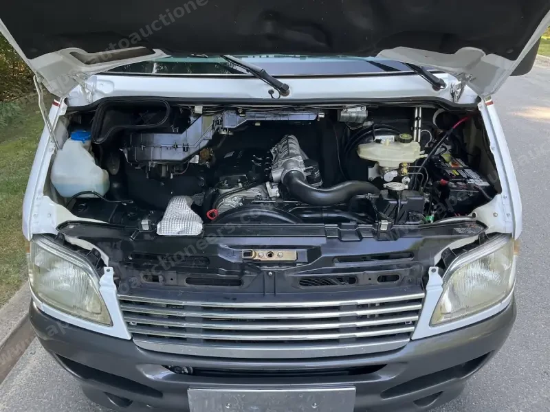 2004 Dodge Sprinter 2500 Gulf Stream Coach Vista Cruiser  SHC photo 120