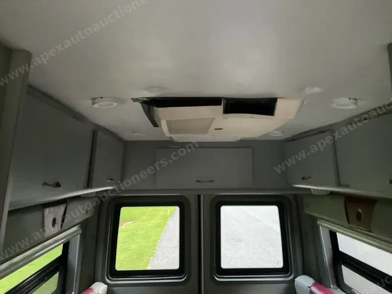 2004 Dodge Sprinter 2500 Gulf Stream Coach Vista Cruiser  SHC photo 103