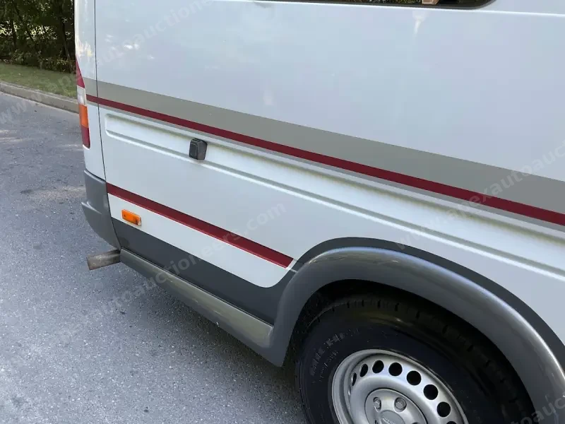 2004 Dodge Sprinter 2500 Gulf Stream Coach Vista Cruiser  SHC photo 60